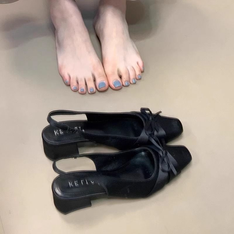 Women's Chunky Heel Closed-Toe Sandals - Pull-On Closure, Elegant French Shoes in Black\u002FWhite\u002FPink Beige - Cushioned PVC Insole & Non-Slip Rubber Outsole - Formal\u002FCasual Events - Easy-Clean PU Cover, Chunky Heel Sandals, Event Footwear, Bow