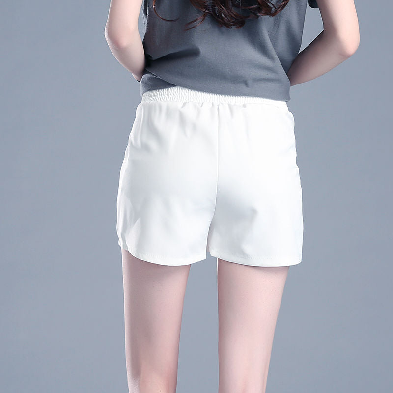 Effortless Summer: The Casual Shorts Edit Main image